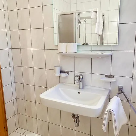 Отель Kreativhaustirol 3*